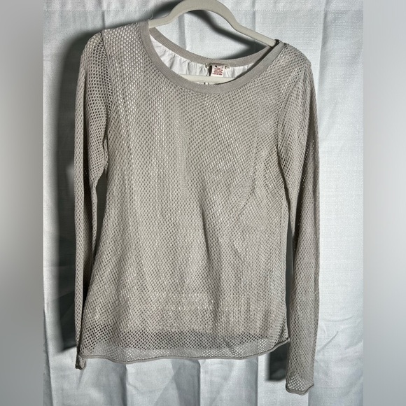 Sundance‎ Linen Blend Top- Medium - Picture 1 of 8